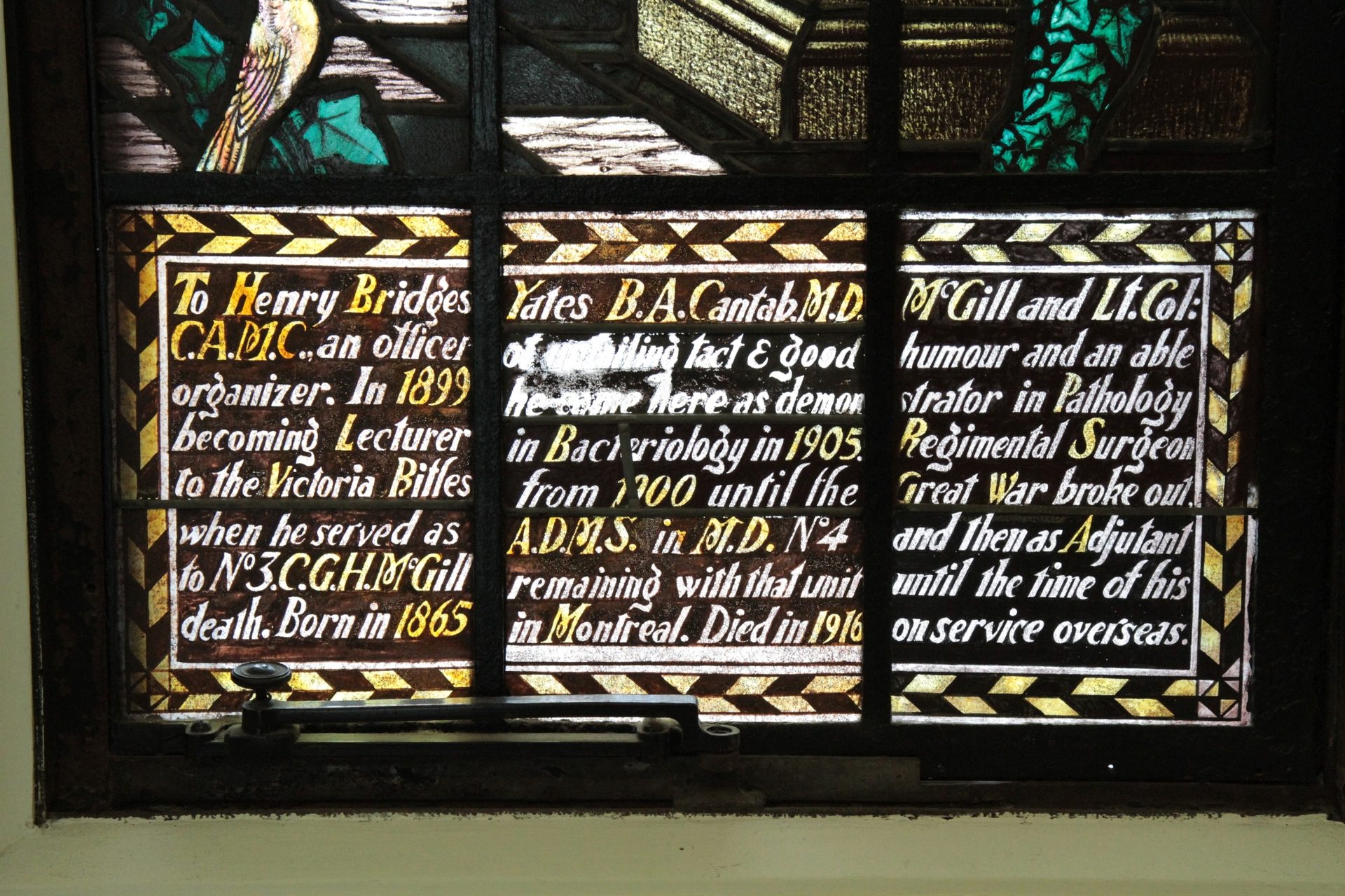 World War I commemorative stained-glass window,Stratchona Building, McGill University, Montreal - 04.JPG